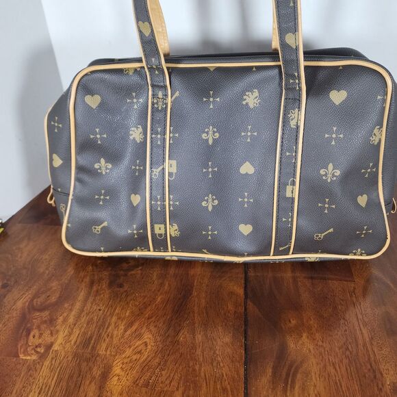 Large Brown with Beige Trim Cosmetic Bag - Picture 4 of 10